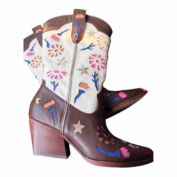 Dolce Vita Lassie Boots Women’s Leather Embroidery Cowboy, Western Boots 8 NWOT - Picture 6 of 8